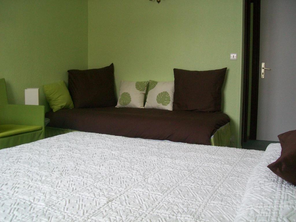 Hotel Au Cheval Blanc à Saint-Amarin Chambre photo